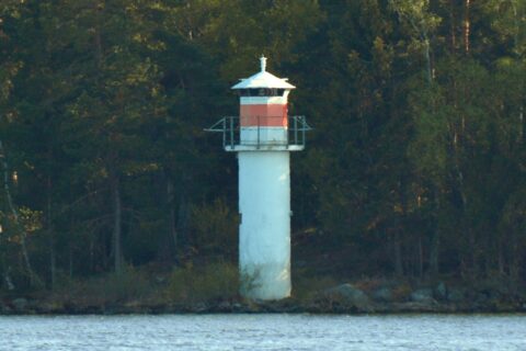 Frälsningsarmén säljer Kurön
