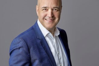 Efter ordförandeskapet i SvFF – Reinfeldt omvald i Heimstadens styrelse