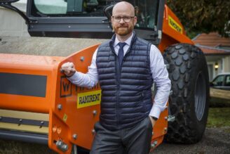 Var tredje inom byggbranschen tror på färre uppdrag