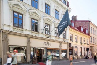 Croisette förmedlar åt Onemotion på Vallgatan i Göteborg