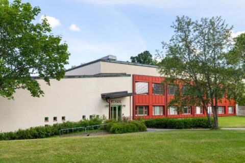 Stenvalvet tecknar hyresavtal för grundskola med Örebro kommun
