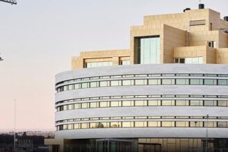 Taket läcker i Kirunas nya stadshus