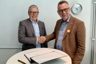 Eidar är halvvägs genom försäljningsuppdraget på en halv miljard