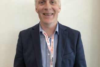 ”Förut fixade jag fängelsekontrakt, nu fixar jag förstahandskontrakt”