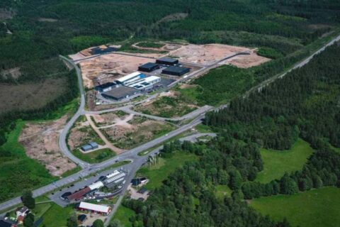 Zuckerman om batterijättens plötsliga avhopp: ”Tagna på sängen”