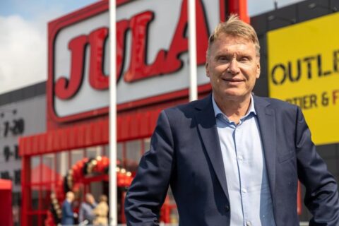 Rusta etablerar i Hyllinge