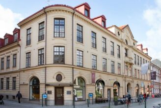 Trianon minskar sitt förvaltningsresultat