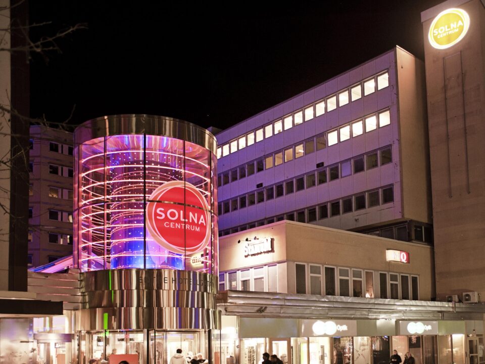 Alecta Fastigheter och Astar förlänger hyresavtal i Solna Centrum