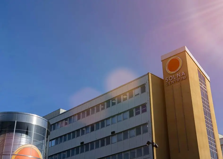 Alecta Fastigheter hyr ut till Infracom i Solna centrum