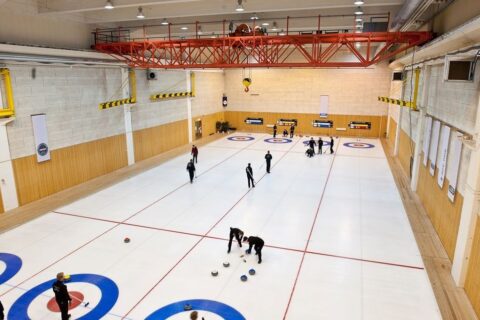 Oppositionen vill skynda på arbetet för en ny curlinghall i Göteborg