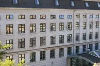Corem säljer för 890 miljoner i Köpenhamn