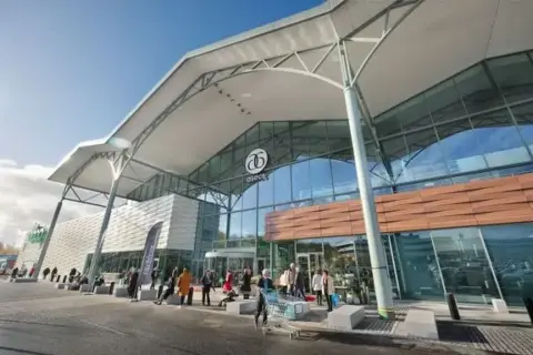 Danska kedjan expanderar i Sverige