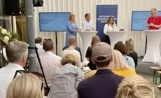 Blandad ränte- och prognosbild från expertpanel i Almedalen