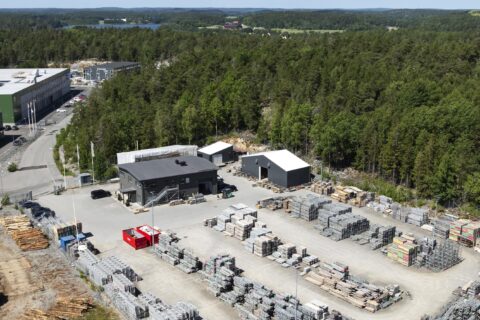 Alma och Rexbo köper mer i Botkyrka