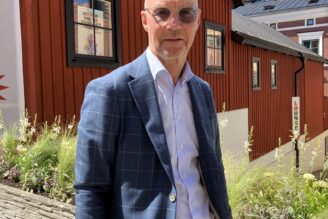 Johan Engström tror på räntepsykologin