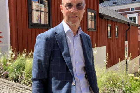 Johan Engström tror på räntepsykologin