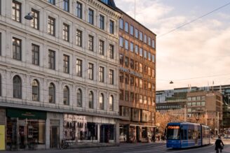DNB flyttar sitt svenska HK till Humlegårdens fastighet – hyr 8 300 kvadratmeter