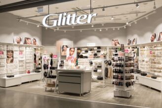 Glitter öppnar två nya butiker