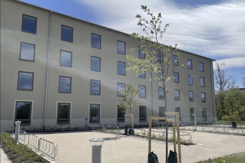 Insig tillträder två fastigheter i Visby