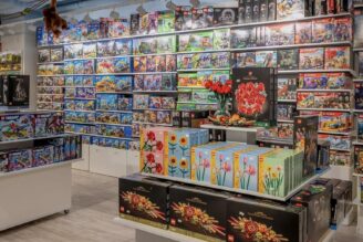 World of Toys till Mörby centrum
