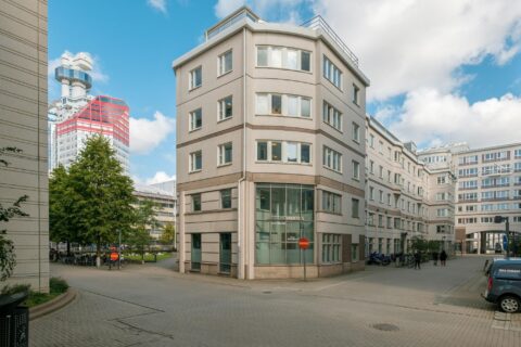 Castellum ställer om till hotell i kontorsklustret