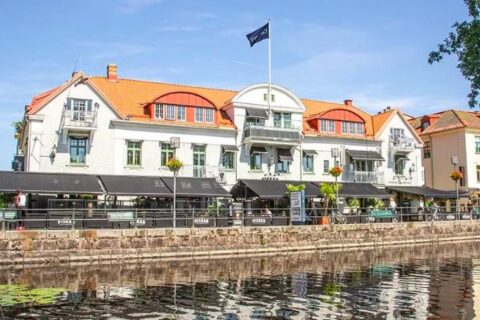 Cernera säljer central fastighet i Borås