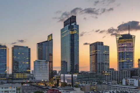 Eastnine köper kontor i Warszawa för 3,4 miljarder