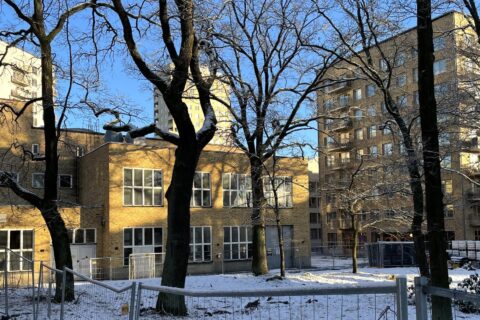 Familjebostäder säljer fastighet i Älvsjöstaden till Stockholms Hantverksförening