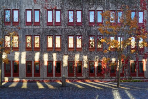 Infranode förvärvar två fastigheter i Telestaden