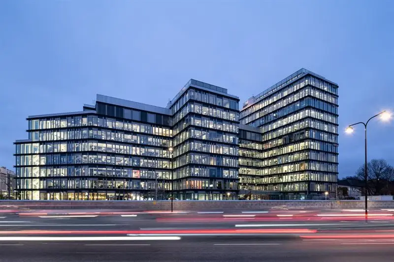 Fabege säljer när Telenor lämnar Solna