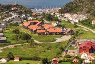 Obos köper på västkusten