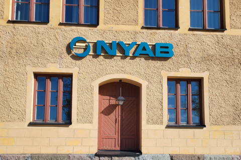 Nyab förbereder byte till huvudlistan