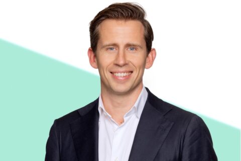 Norska Clarksons satsar i Sverige