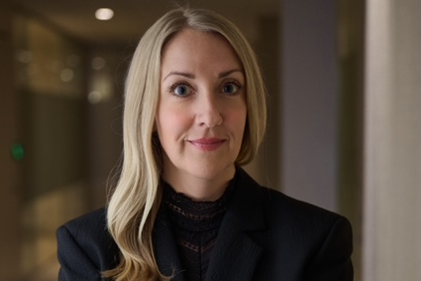 AG Advokat utser vd