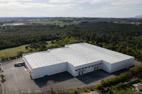 Europi och Incus Capital samarbetar i logistikbolag