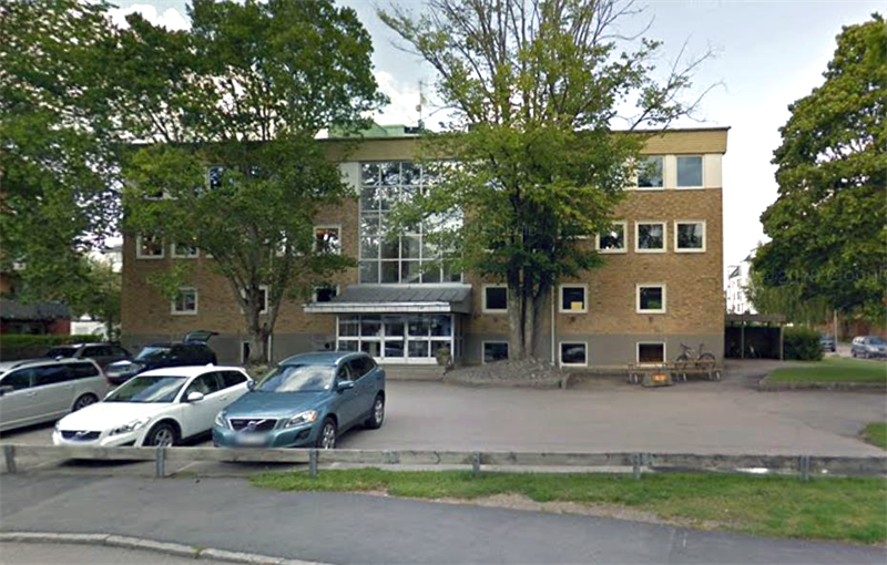 Lansa säljer tomställd skola i Växjö