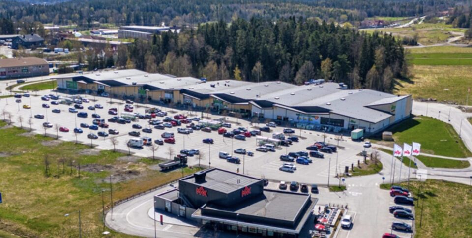 Nytt Julavaruhus planeras i Åkersberga efter strategiskt förvärv