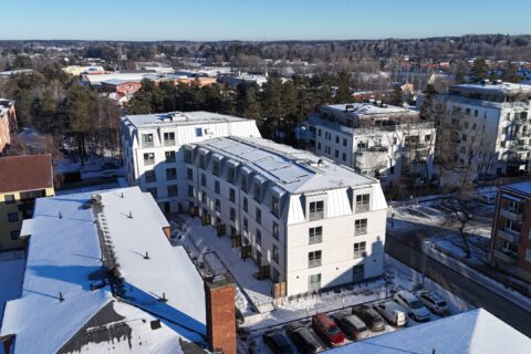 Titania köper resterande hälft av JV-ägt bolag