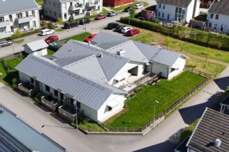 Gröna Skolfastigheter köper i Kungsbacka och Nyköping