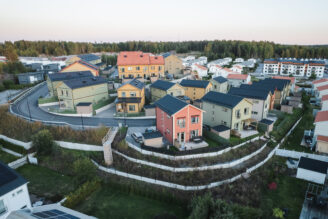 Skanska avyttrar byggrätter till Obos