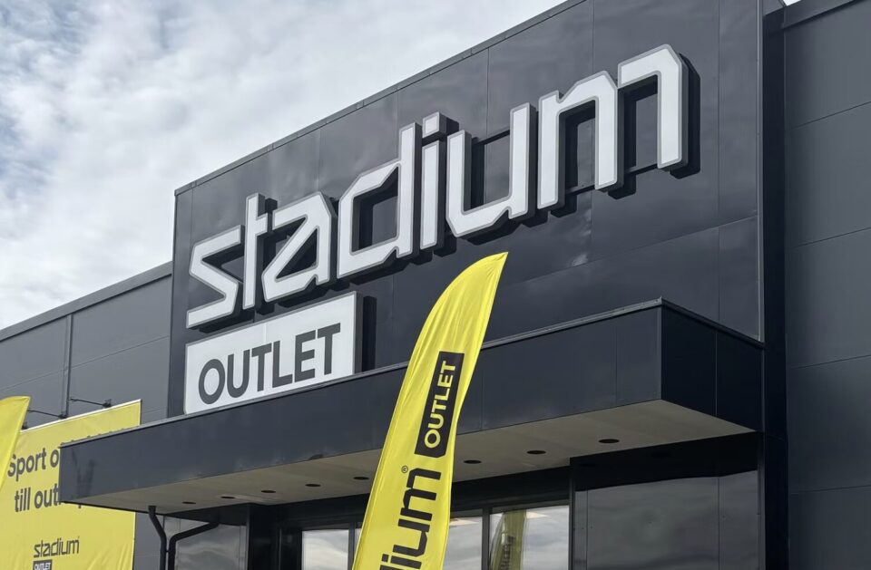 Stadium Fastigheter köper av Point Properties
