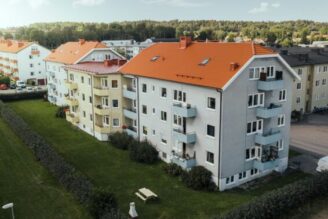 Fortinova säljer fastigheter i Kungsbacka och Falkenberg