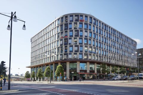 Alecta Fastigheter köper för fem miljarder av Castellum