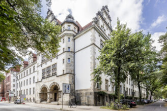 Hemsö förvärvar tingsrätt i Hamburg