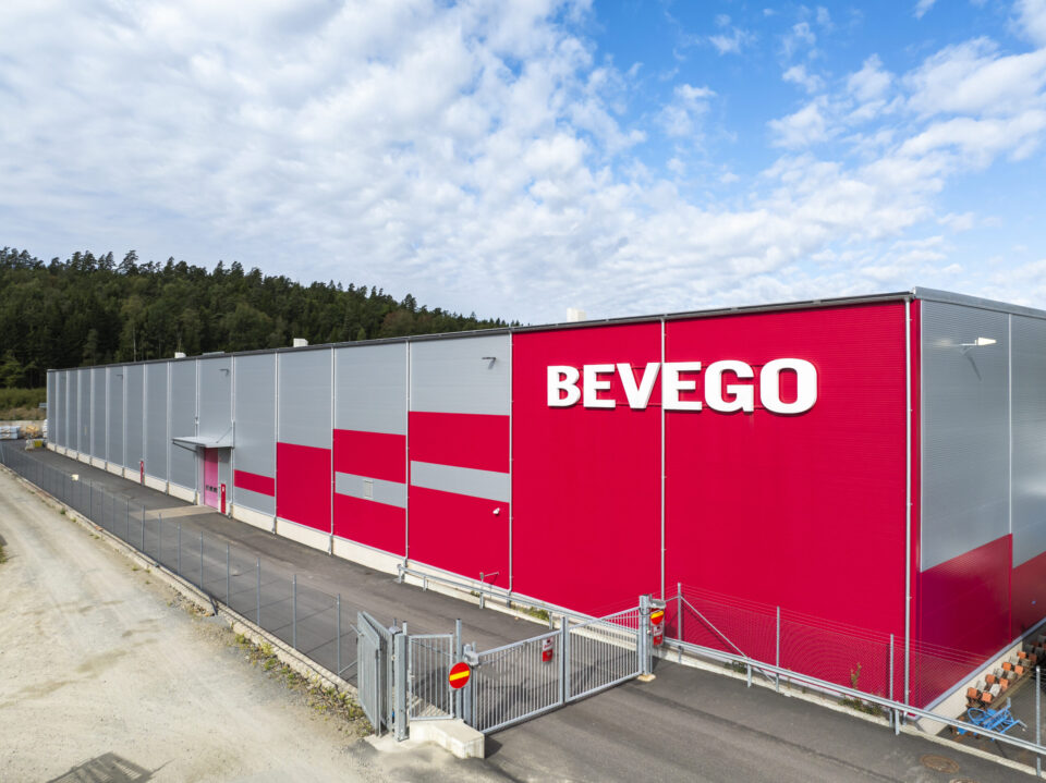 ABG Fastena köper av Carlyle