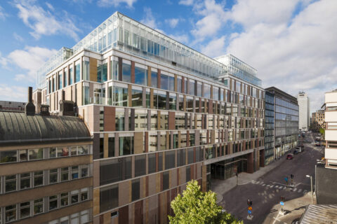 Bank of America tecknar avtal i Mästerhuset