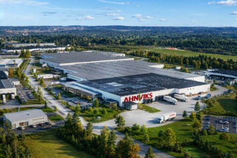 Logicenters skriver storkontrakt med Ahnviks