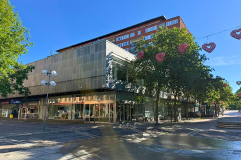 Storsala hyr ut till Lidl i Södertälje