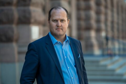 ”Bostaden är inte vilken vara som helst” – svensk hyresmodell lyfts i FN