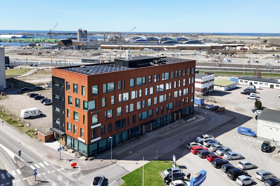 Fortinova förvärvar kontorsfastighet i Varberg